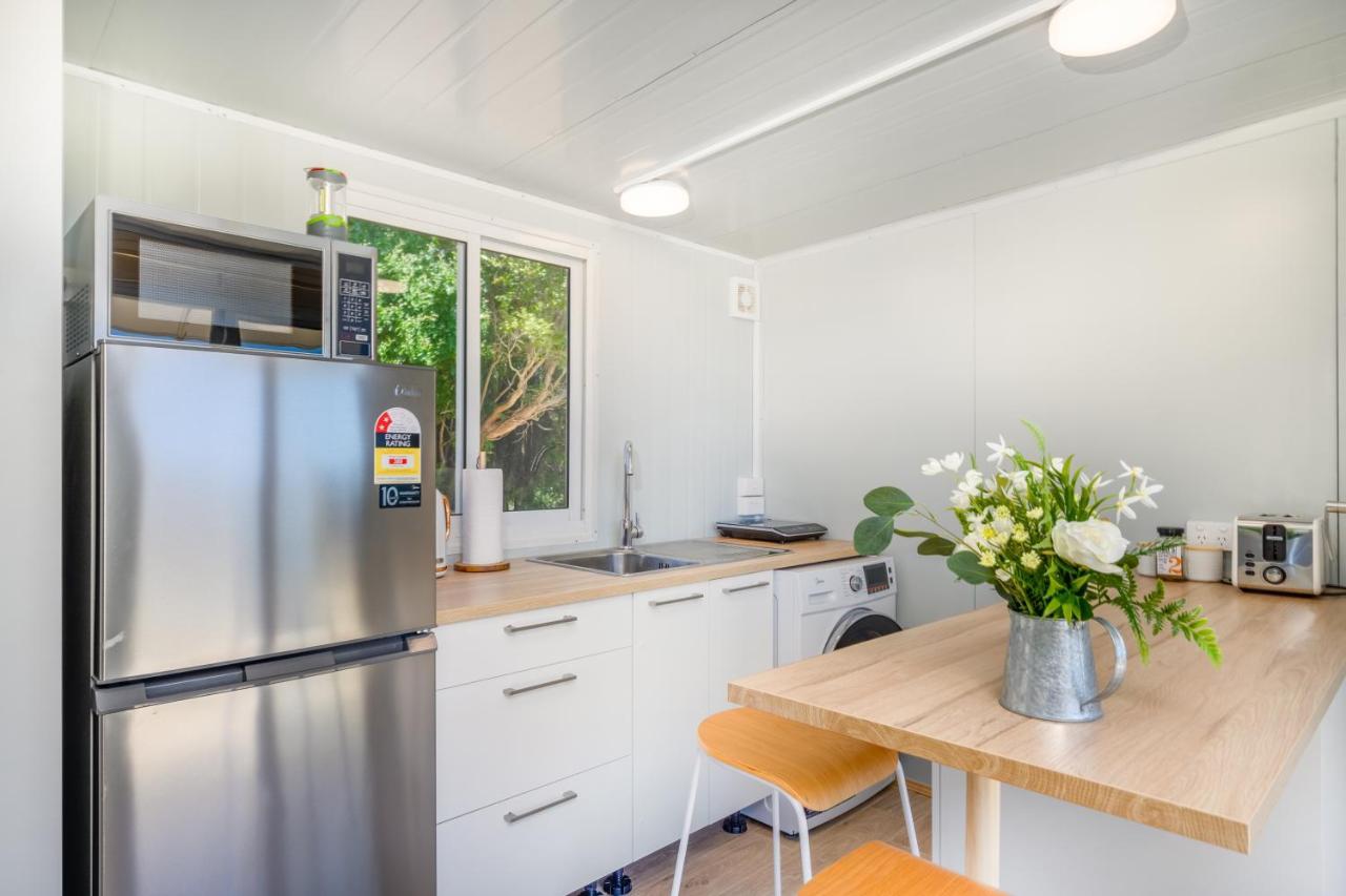 Cosy Cabin To Stay Even Better Than Glamping Pukekohe Eksteriør billede